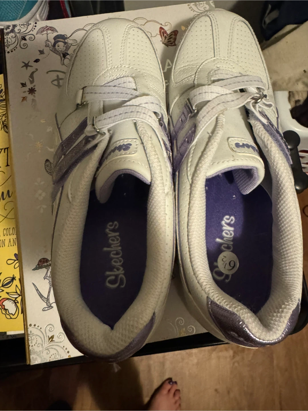 Skechers White & Purple Athletic Shoes Size 6 1/2