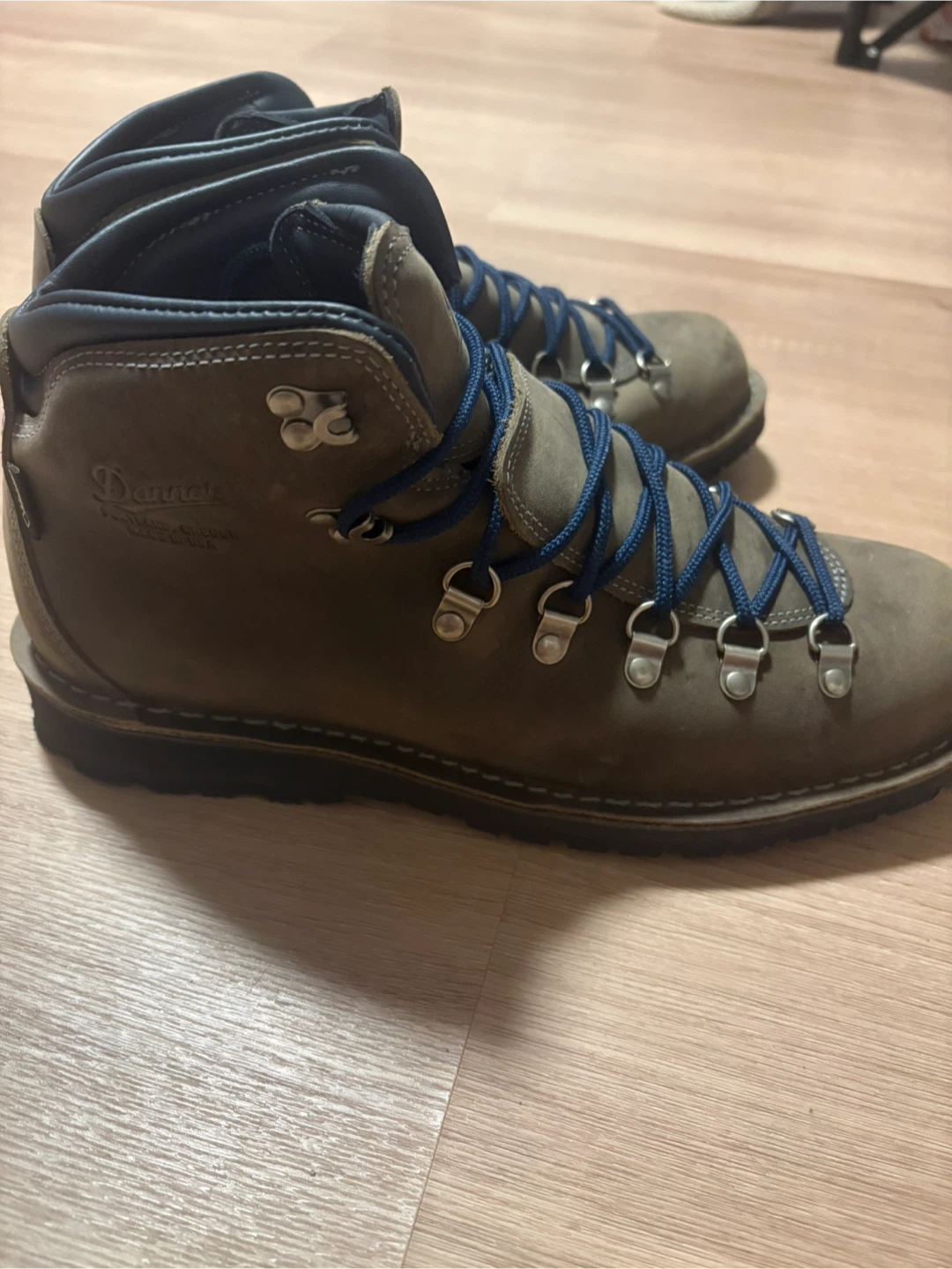 Danner Hiking Boots GoreTex- Made in USA