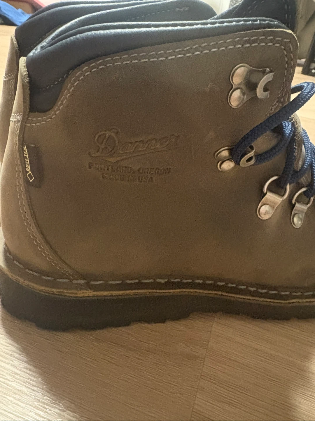 Danner Hiking Boots GoreTex- Made in USA - photo 4