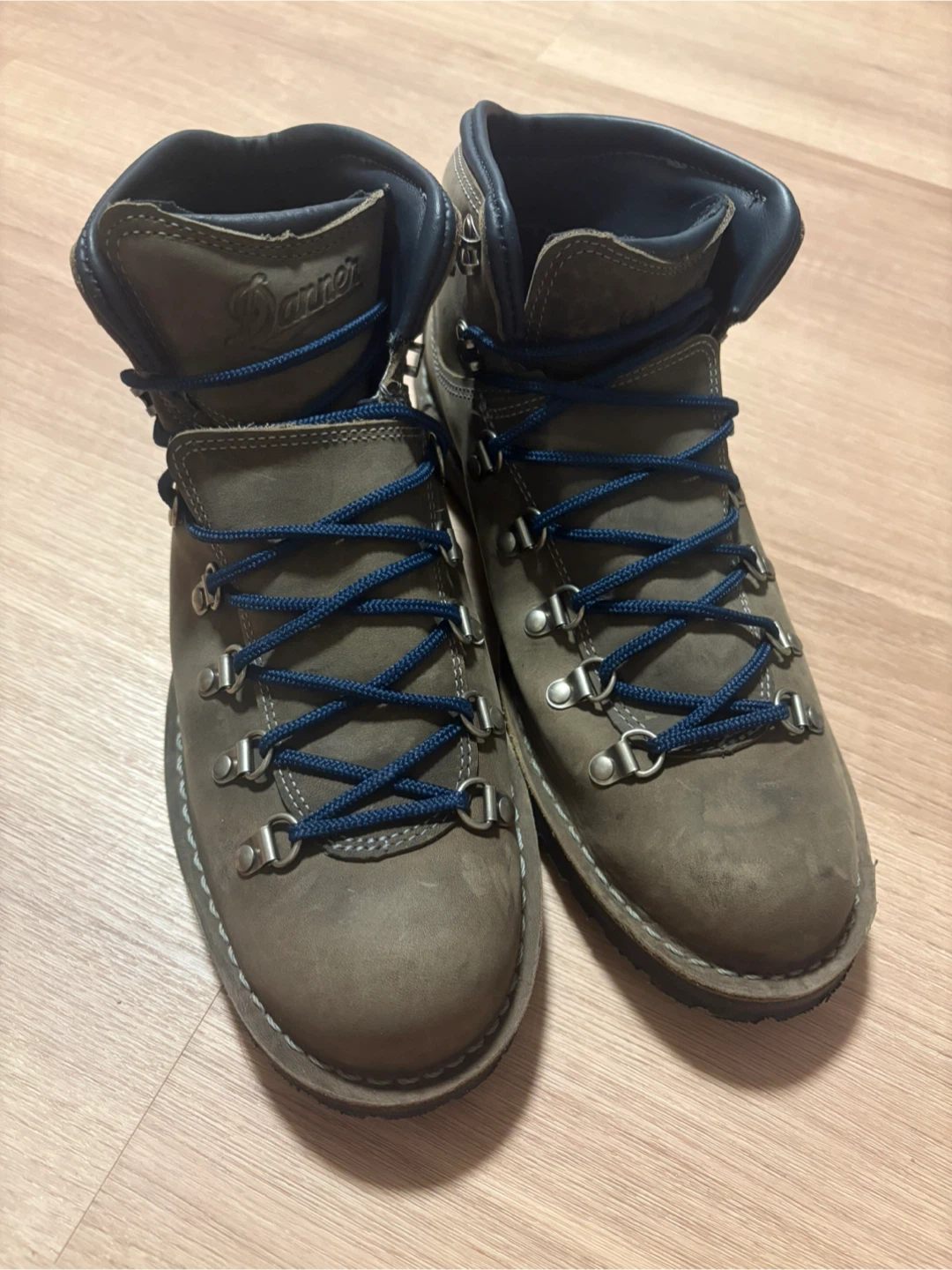 Danner Hiking Boots GoreTex- Made in USA - photo 3