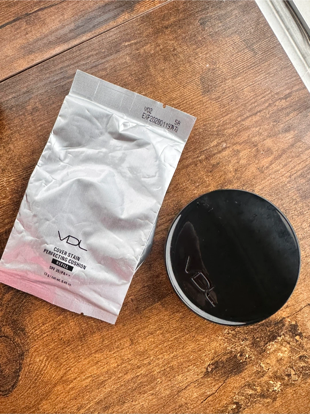 Korean cushion foundation VDL V02 Refill - photo 2
