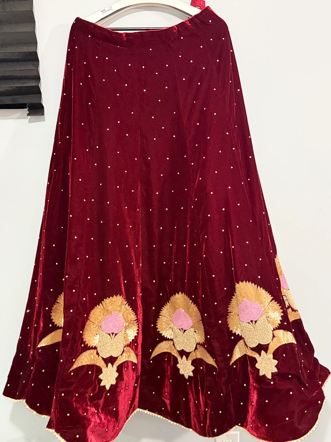 Maroon Velvet Embroidered Lehenga with Blouse and Dupatta - photo 2