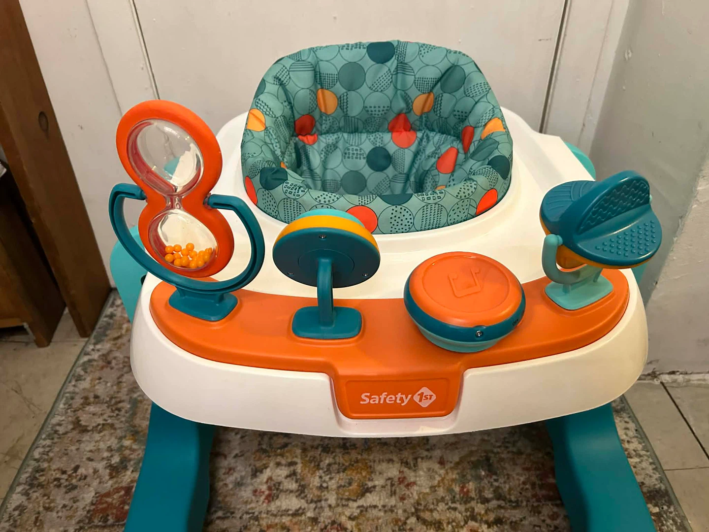 Baby walker makes music - photo 2