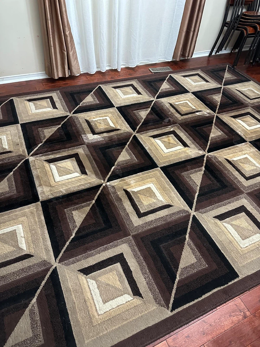Geometric Area Rug - photo 3