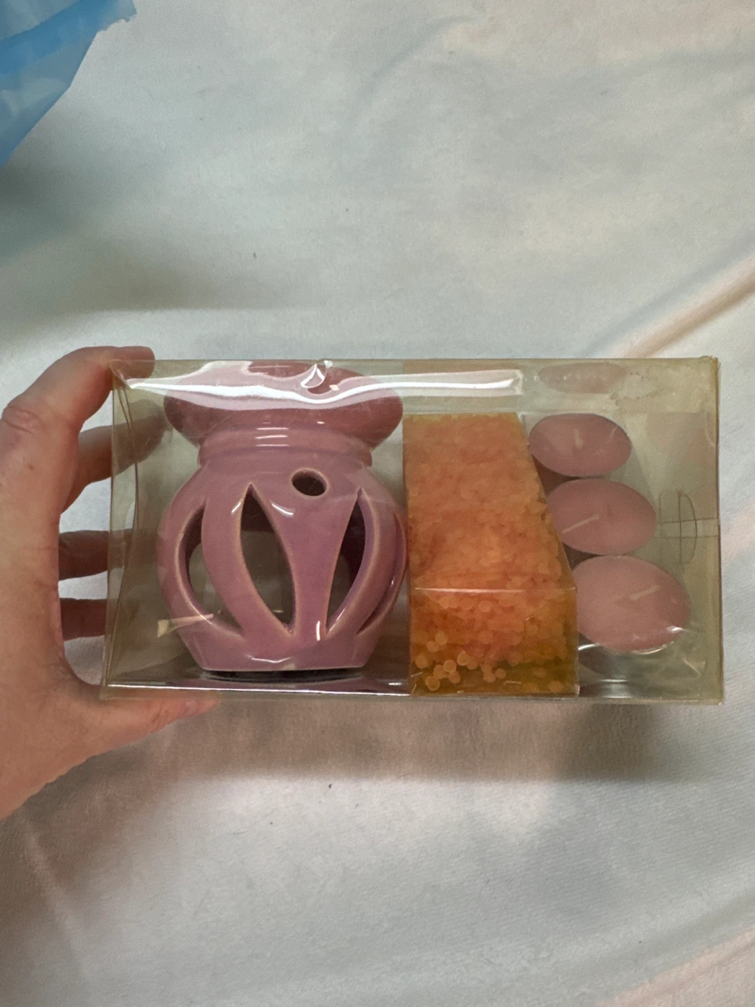 Pink Ceramic Oil Burner Set with Scent Beads and Tealights