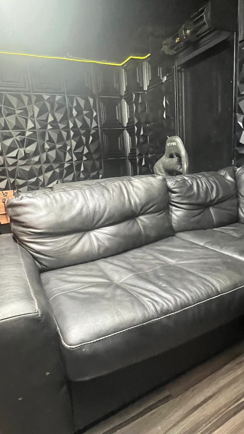 Black Leather Sectional Sofa