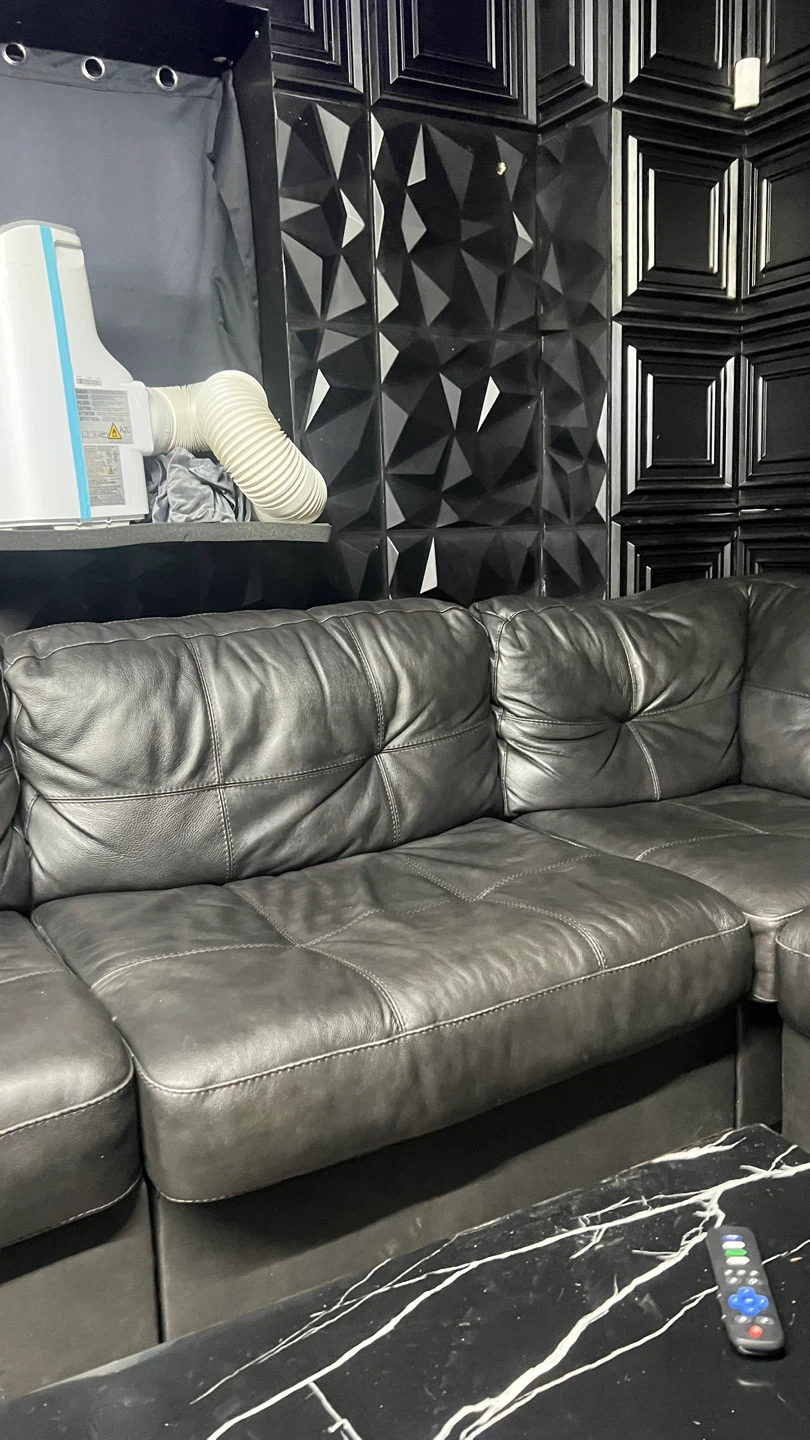 Black Leather Sectional Sofa - photo 2