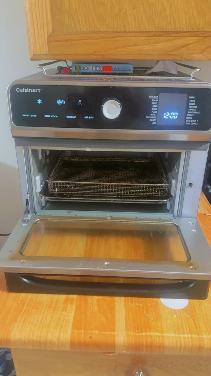 Cuisinart Air Fryer Toaster Oven - photo 2