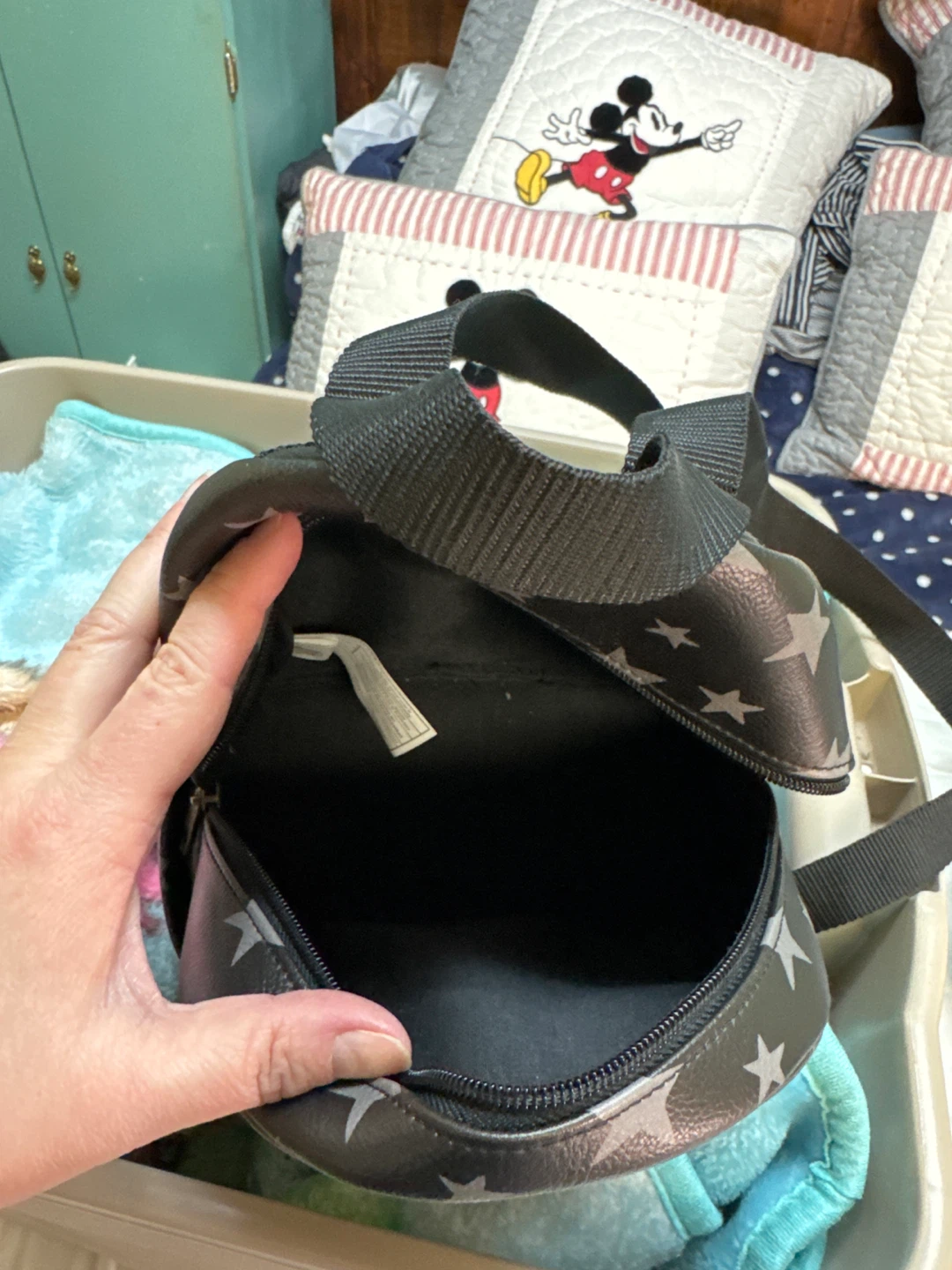 Disney Loungefly Dumbo Mini Backpack - photo 2