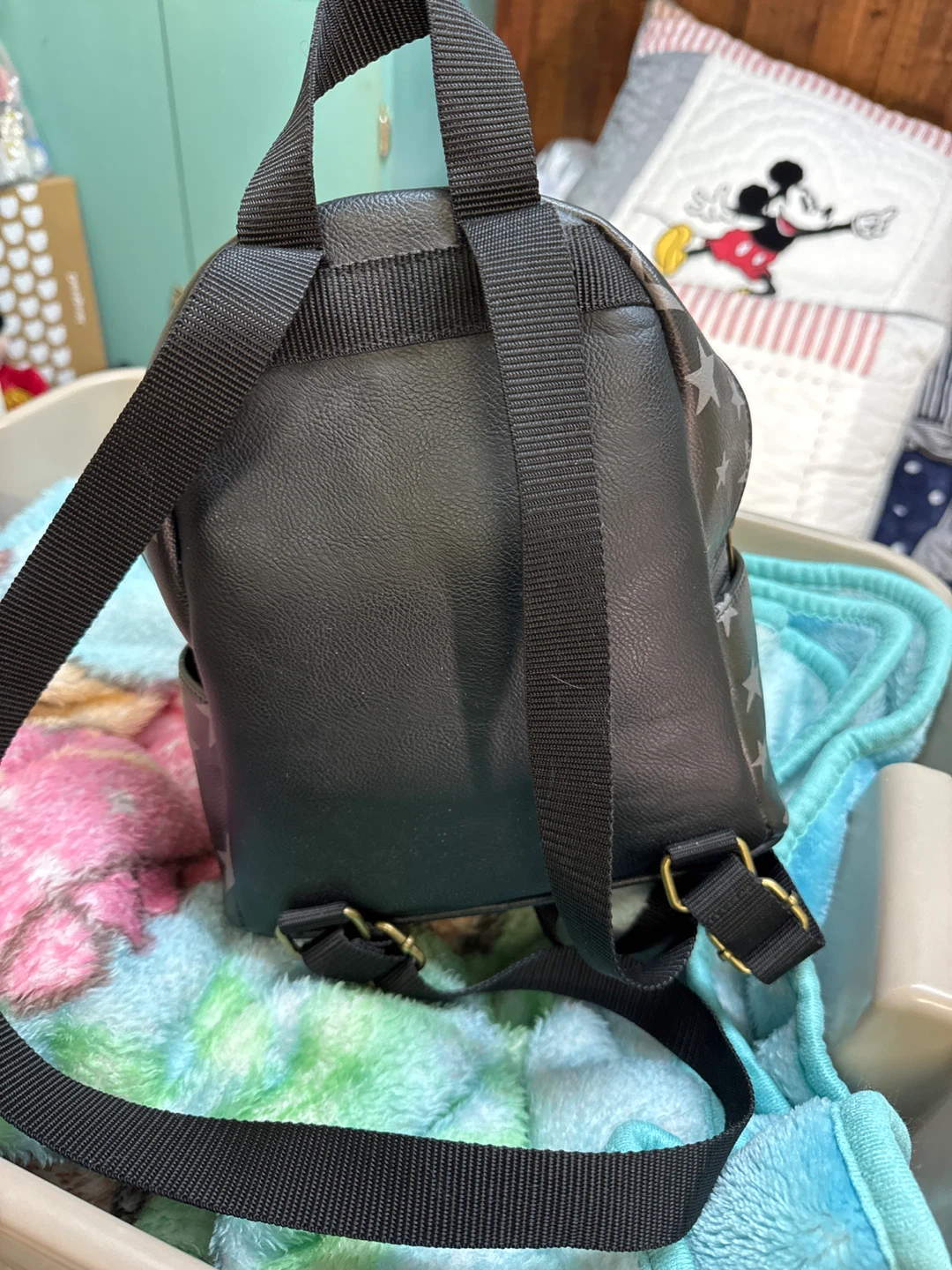 Disney Loungefly Dumbo Mini Backpack - photo 3