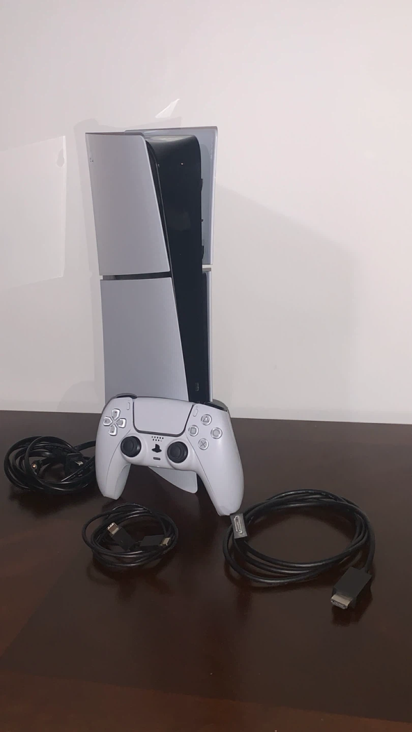 Ps5 Slim 1TB + manette - vente rapide - photo 2