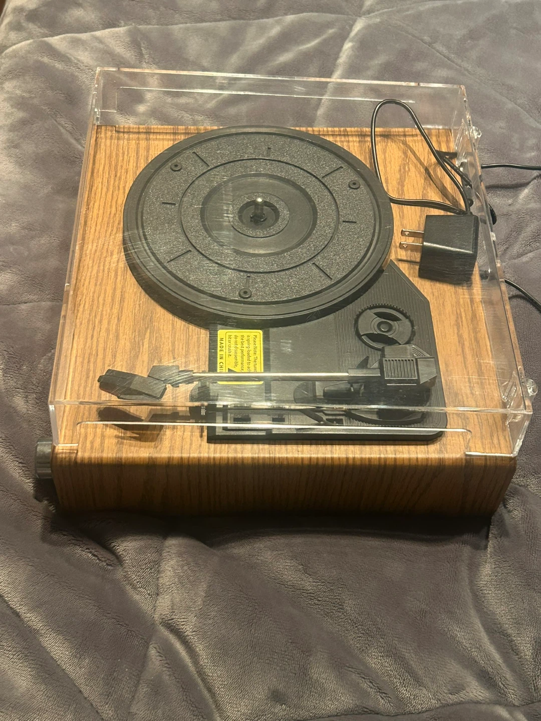 Turntable with Built-In Speaker - photo 2