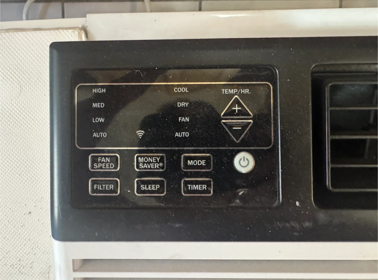 Friedrich Chill Premier 12,000 BTU - photo 2