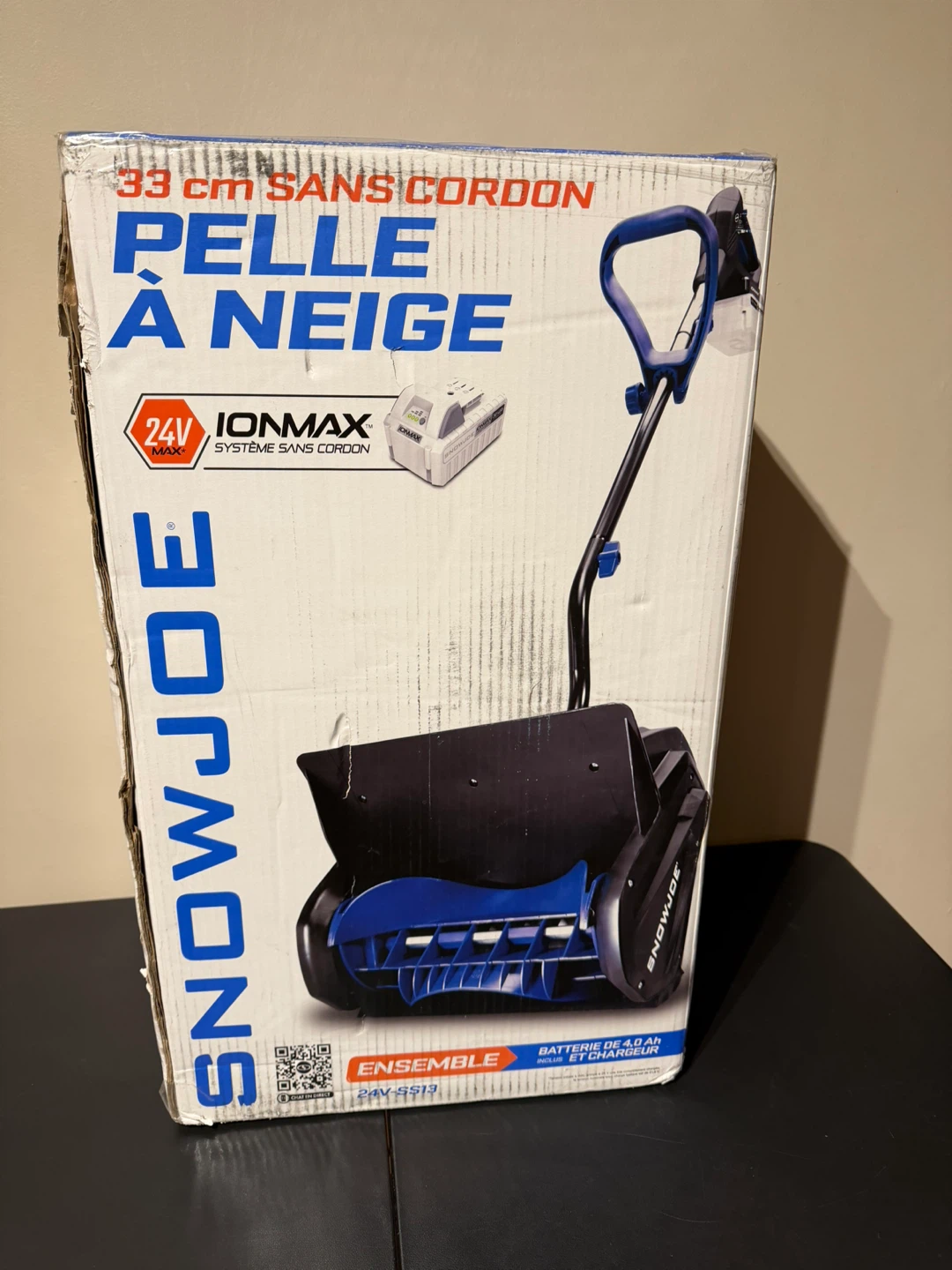 Snow Joe 24V IONMAX Cordless Snow Shovel