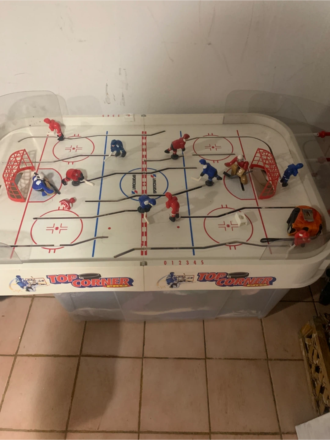 Top Corner Pro Hockey Game