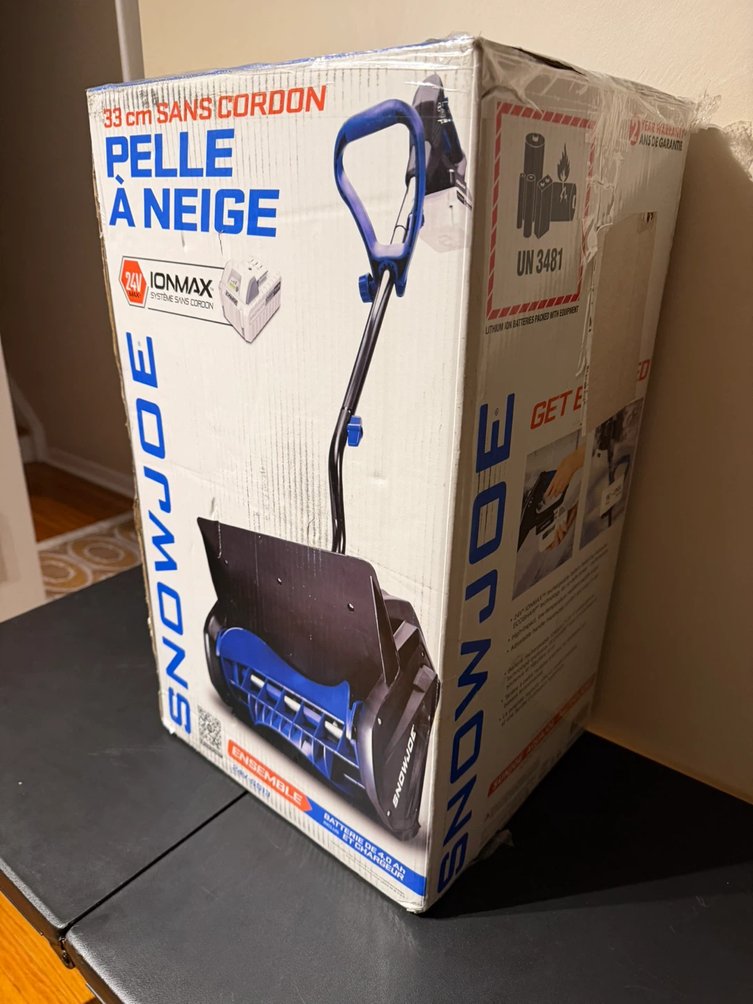 Snow Joe 24V IONMAX Cordless Snow Shovel - photo 2
