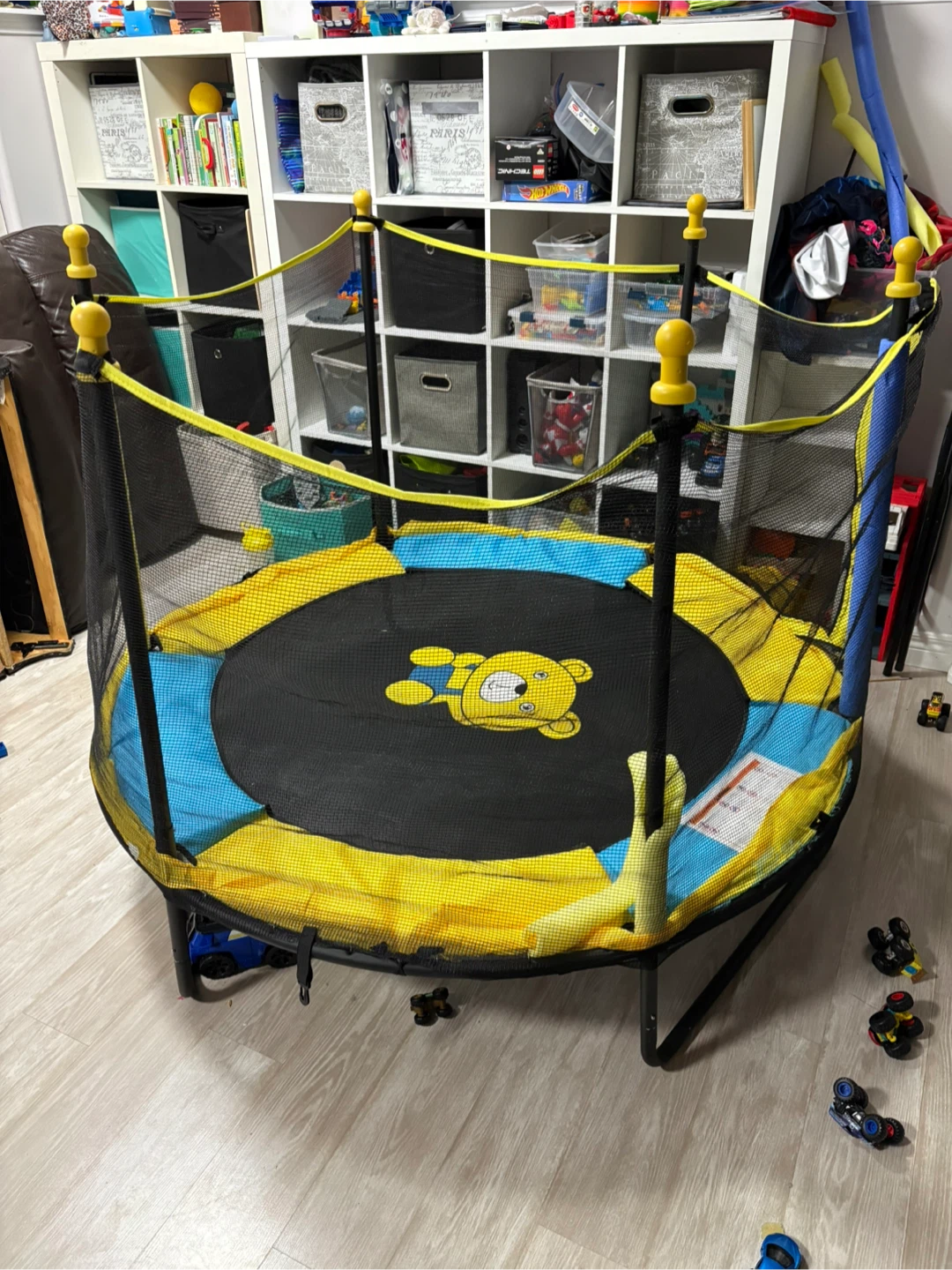 Kids Trampoline with Safety Net