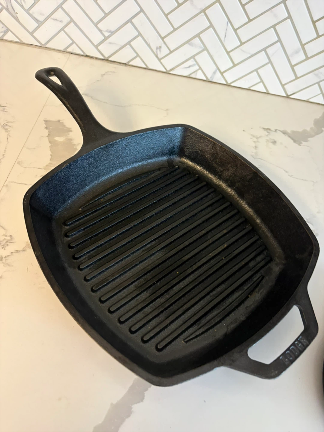 Lodge Cast Iron Square Grill Pan - photo 2