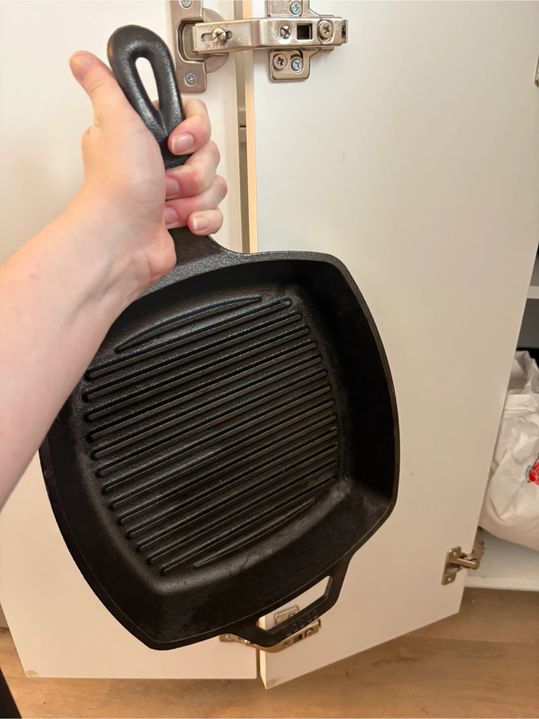 Lodge Cast Iron Square Grill Pan - photo 3