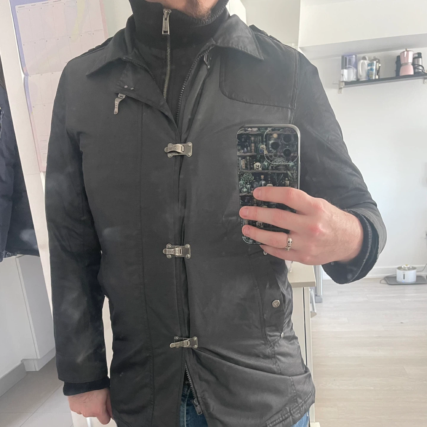 GUESS Jacket - photo 4