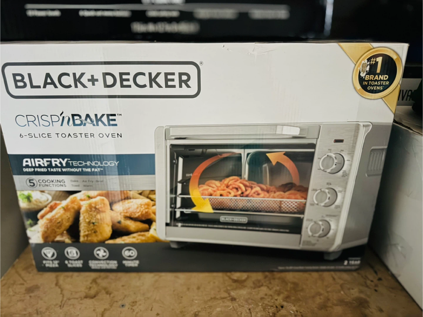 BLACK+DECKER 6-Slice Toaster Oven with Air Fry