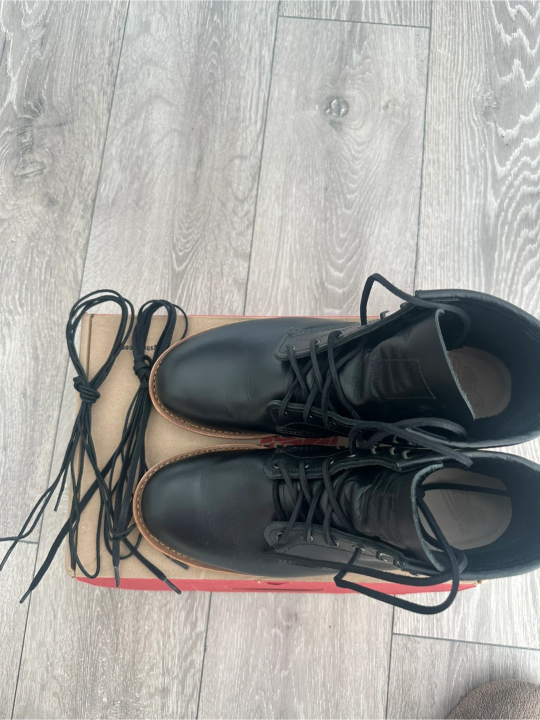 Red Wing Beckman 9423 - Size 9.5D (Worn Once + Leather Laces) - photo 4