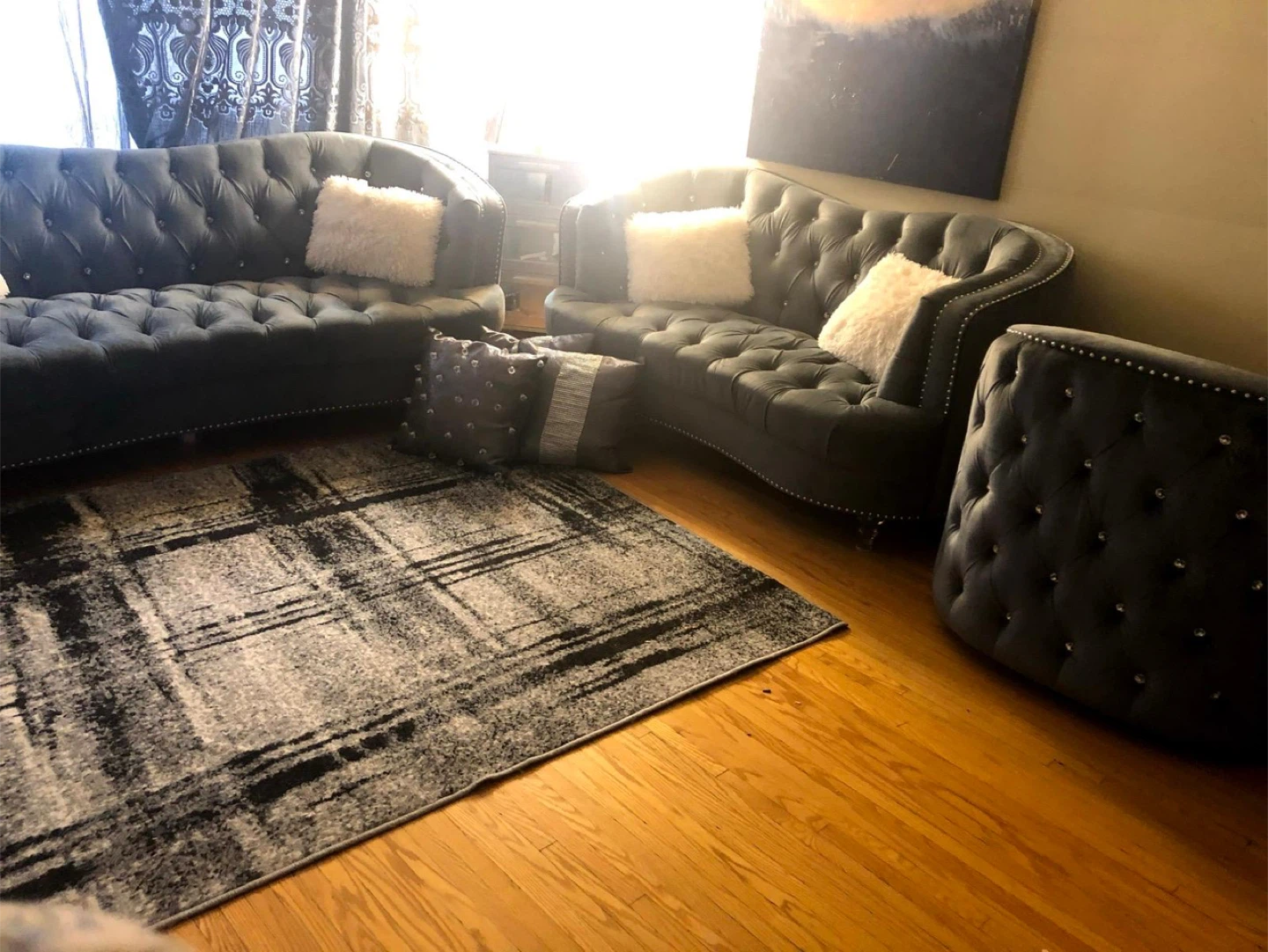 Grey Tufted Velvet Accent Chair