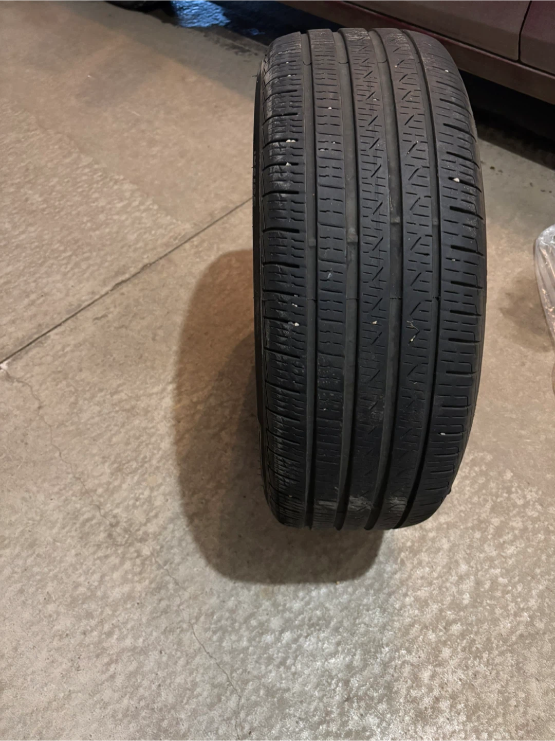 Pirelli 215/55R17 Tire-set of three tyres- all season - photo 2