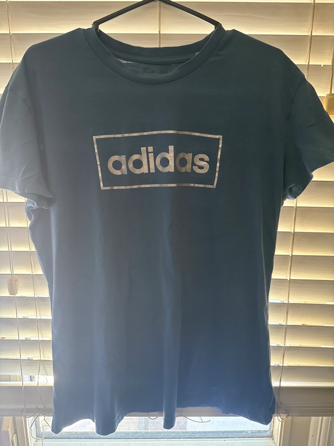 Adidas T-Shirt