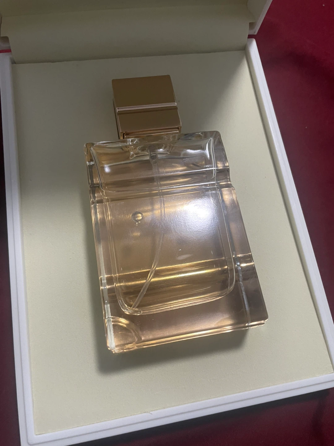 Al Haramain Amber Oud White Edition Eau de Parfum 2.0 Fl. Oz. - photo 3