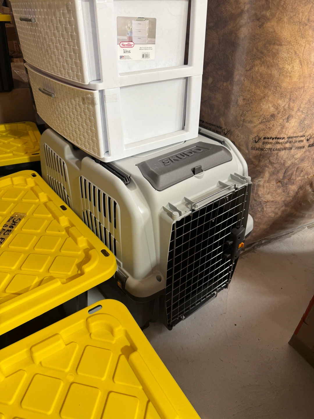 SKUDO Pet Carrier