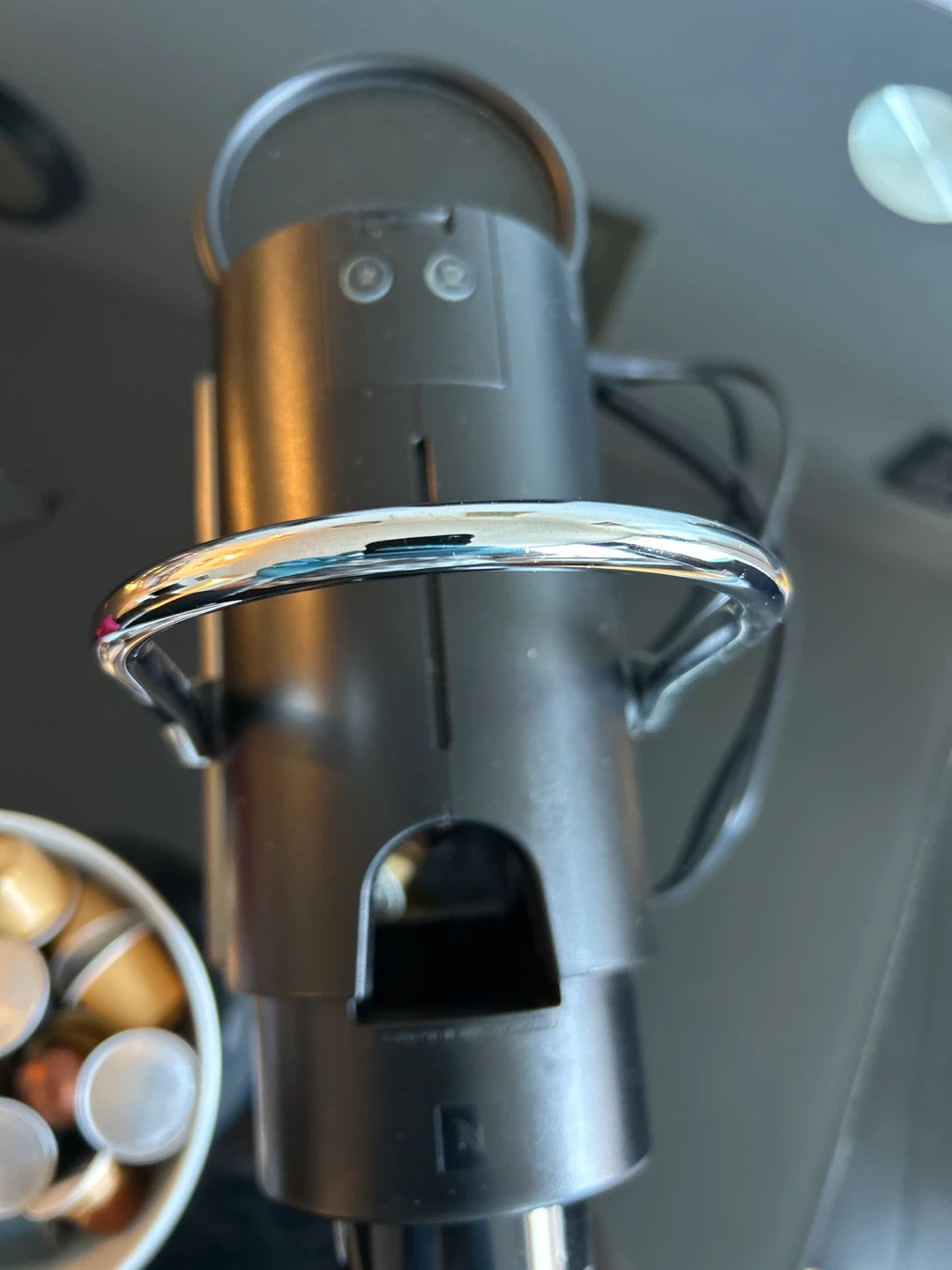 Nespresso Mini Coffee Machine with capsules included - photo 3