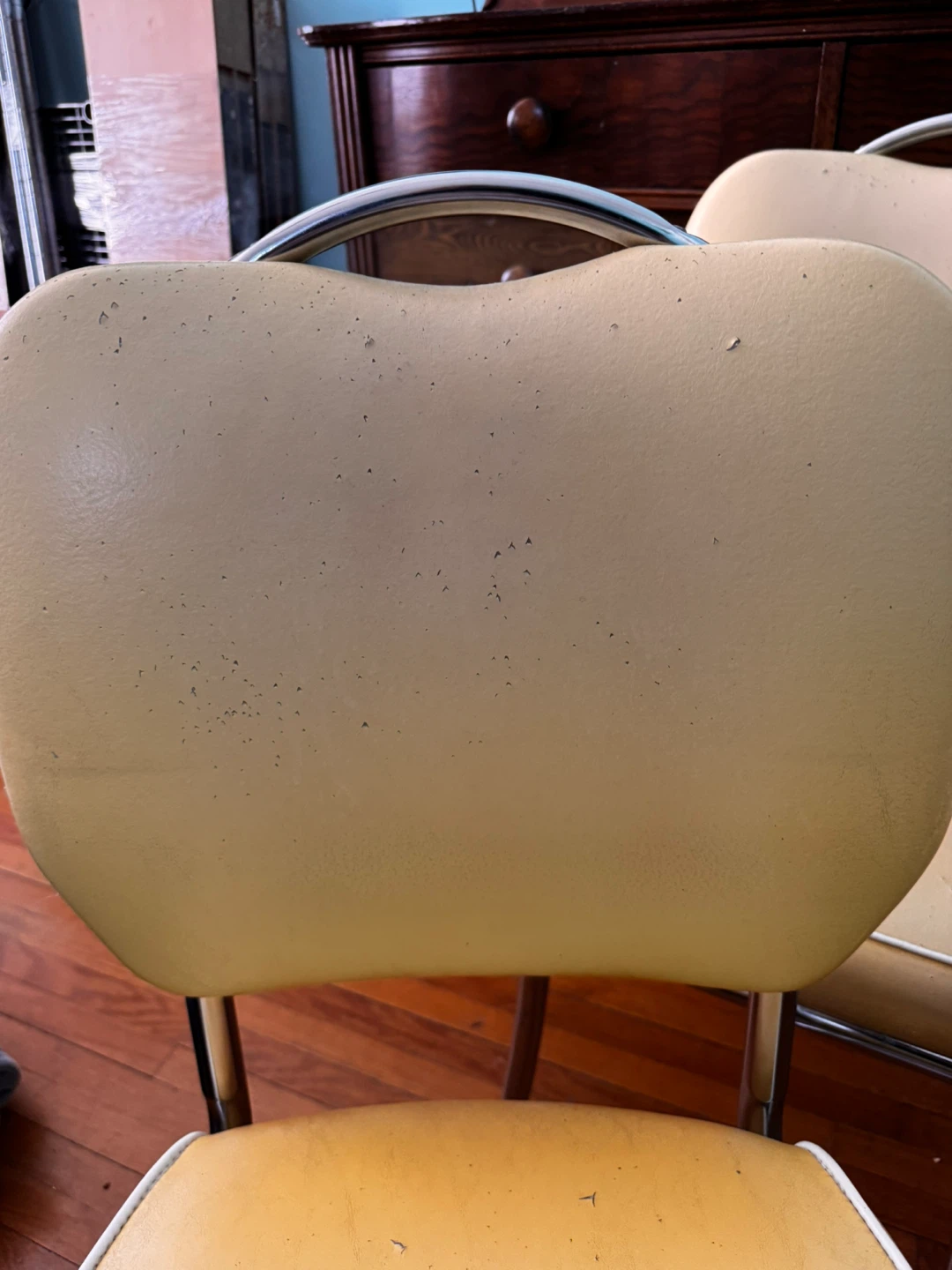 Set of 4 Vintage Yellow Vinyl Chairs - photo 4
