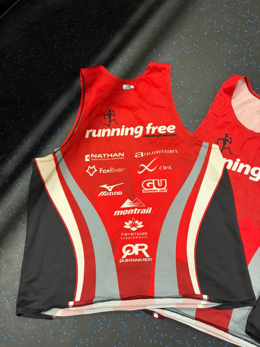 Running Free Singlets - photo 4