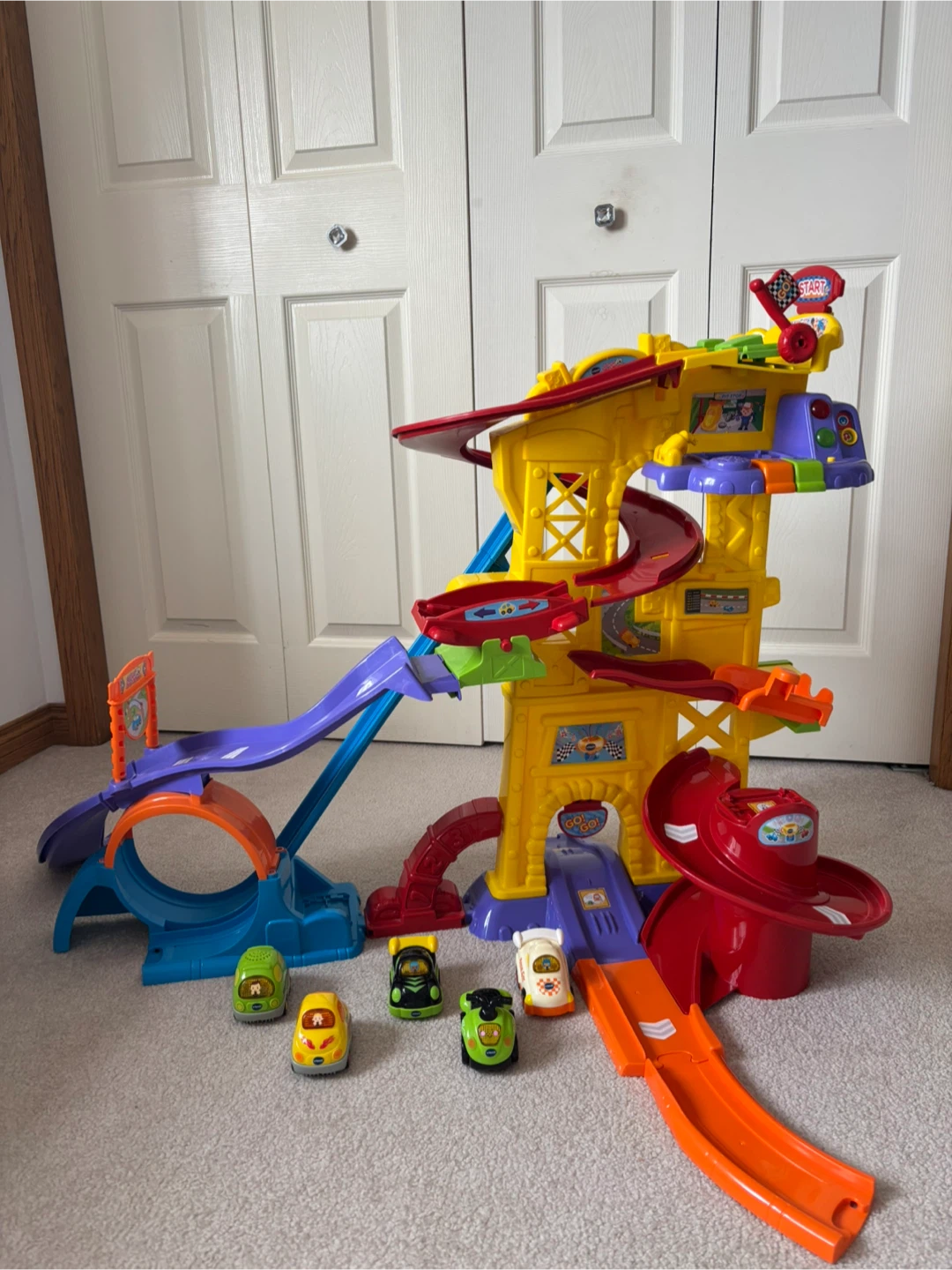 VTech Go! Go! Smart Wheels Ultimate Amazement Park Playset