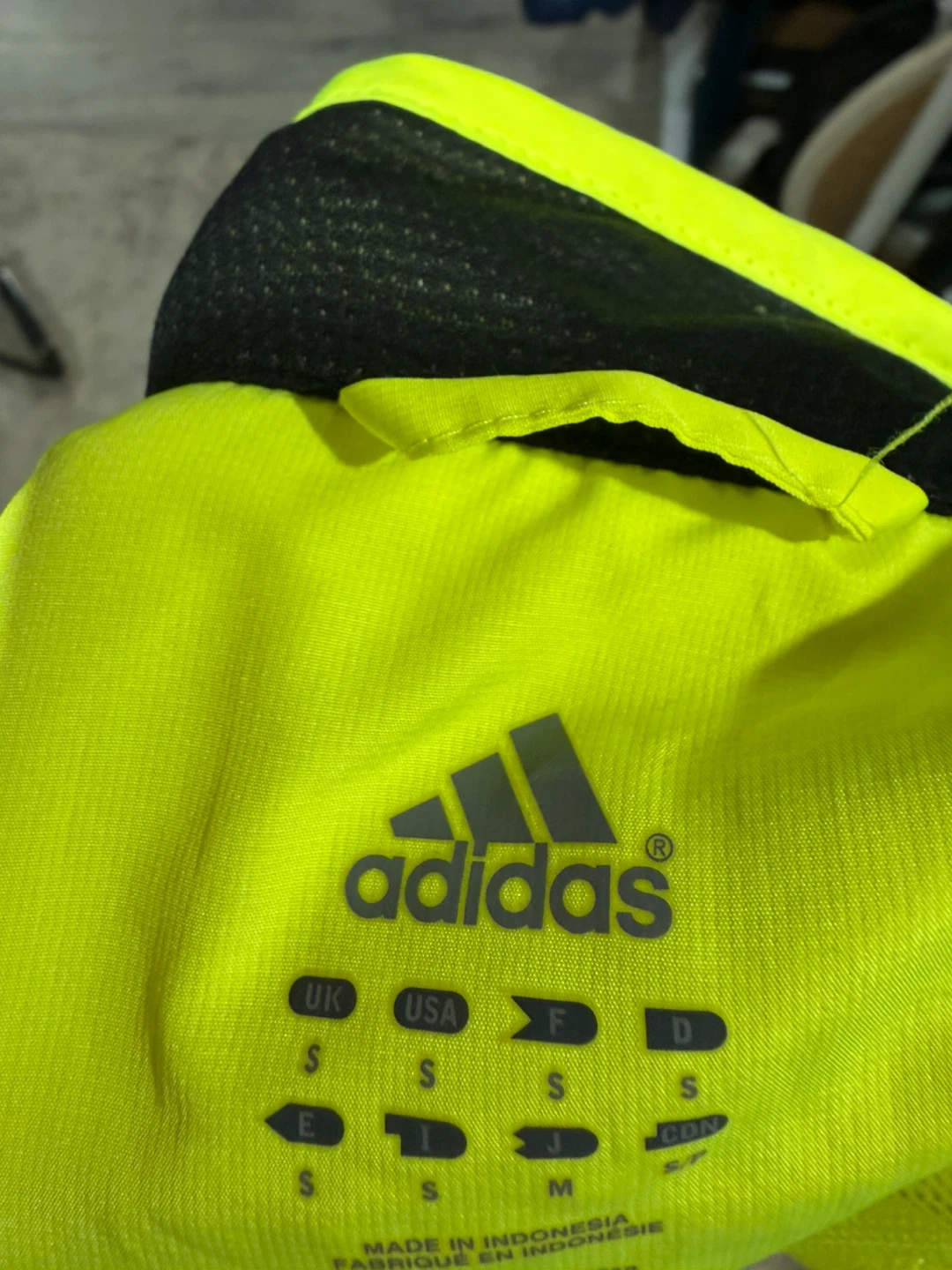 Adidas Running Jacket - photo 3
