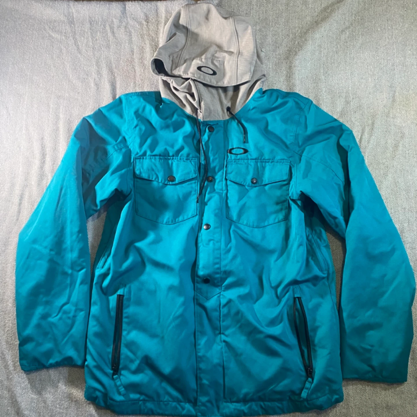 Oakley Biozone FN dry 10k insulated snowboard ski jacket