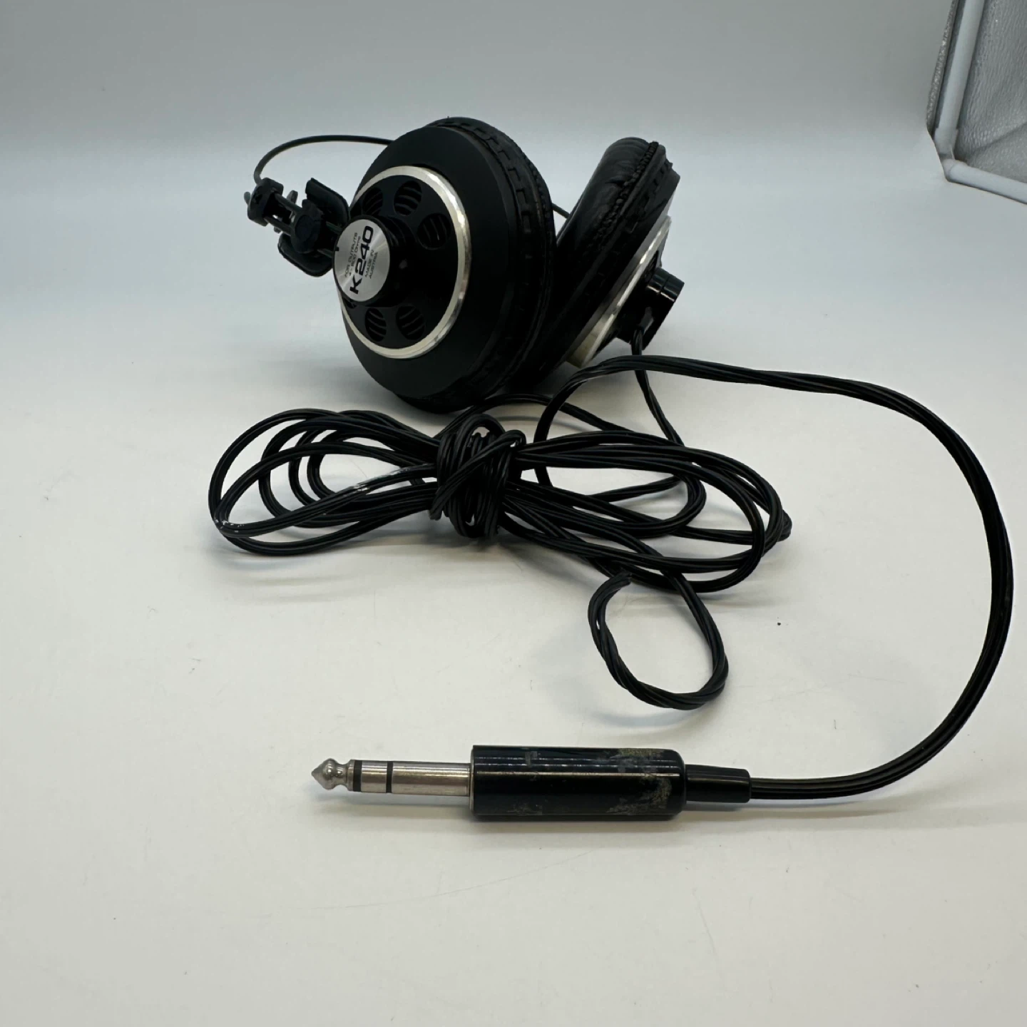 Vintage AKG K240 Made in Austria Studio Headphones - photo 4