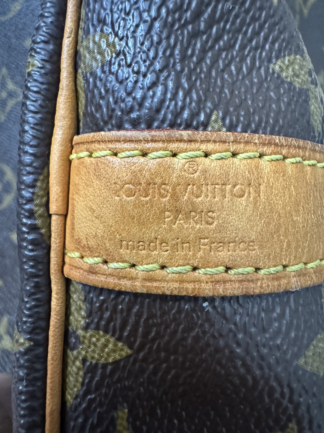 Louis Vuitton bandouliere 30 Monogram Canvas Handbag - photo 4
