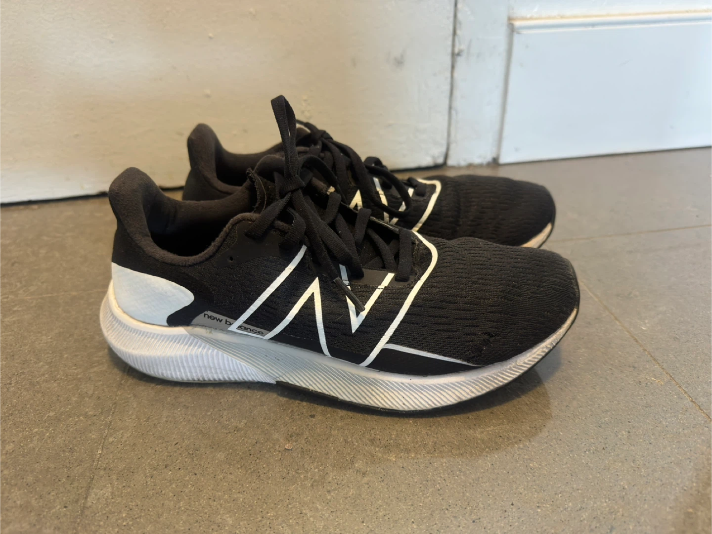 New Balance FuelCell Propel v2 shoes Mens US 7