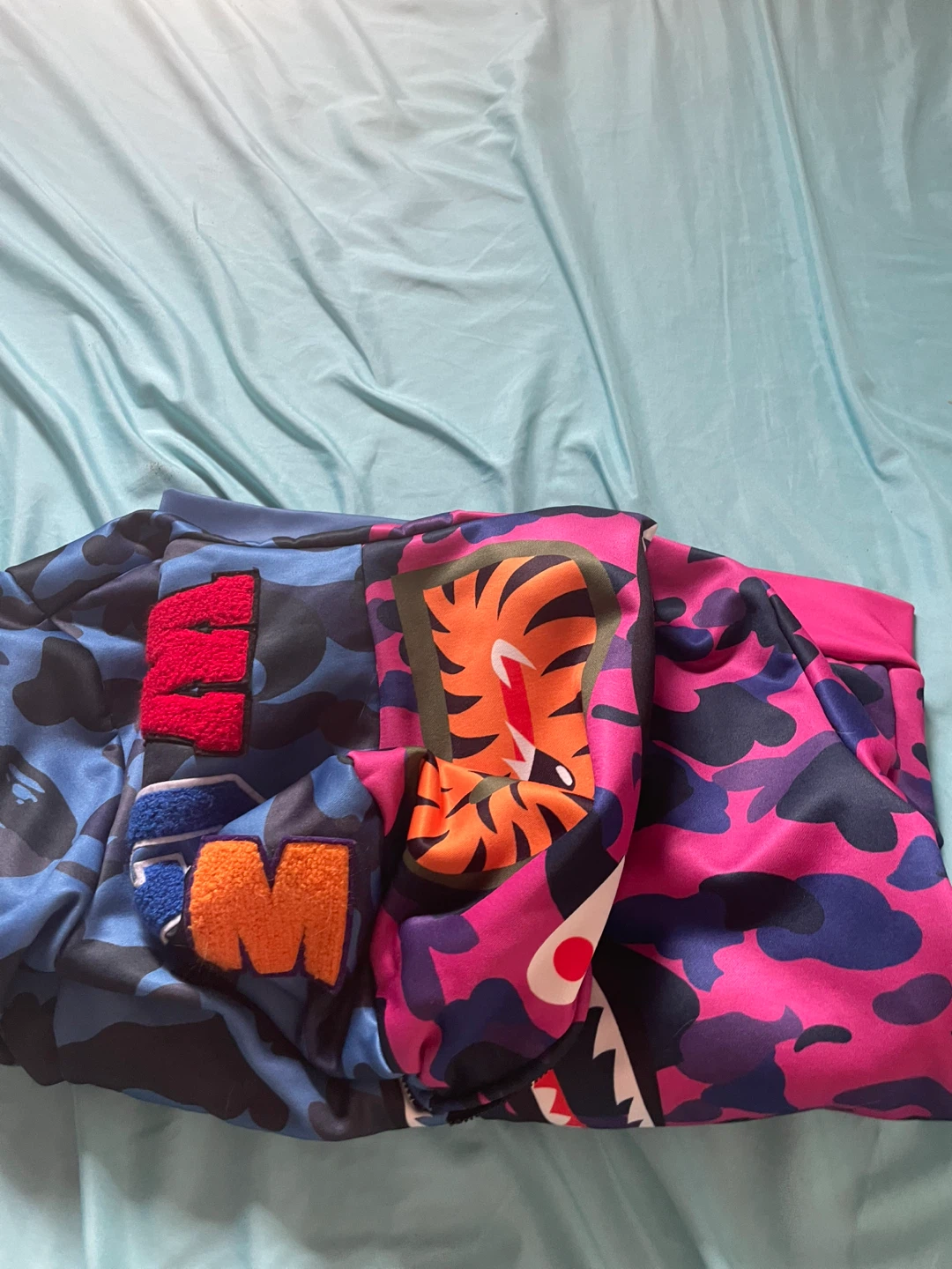 BAPE Shark Hoodie - photo 4