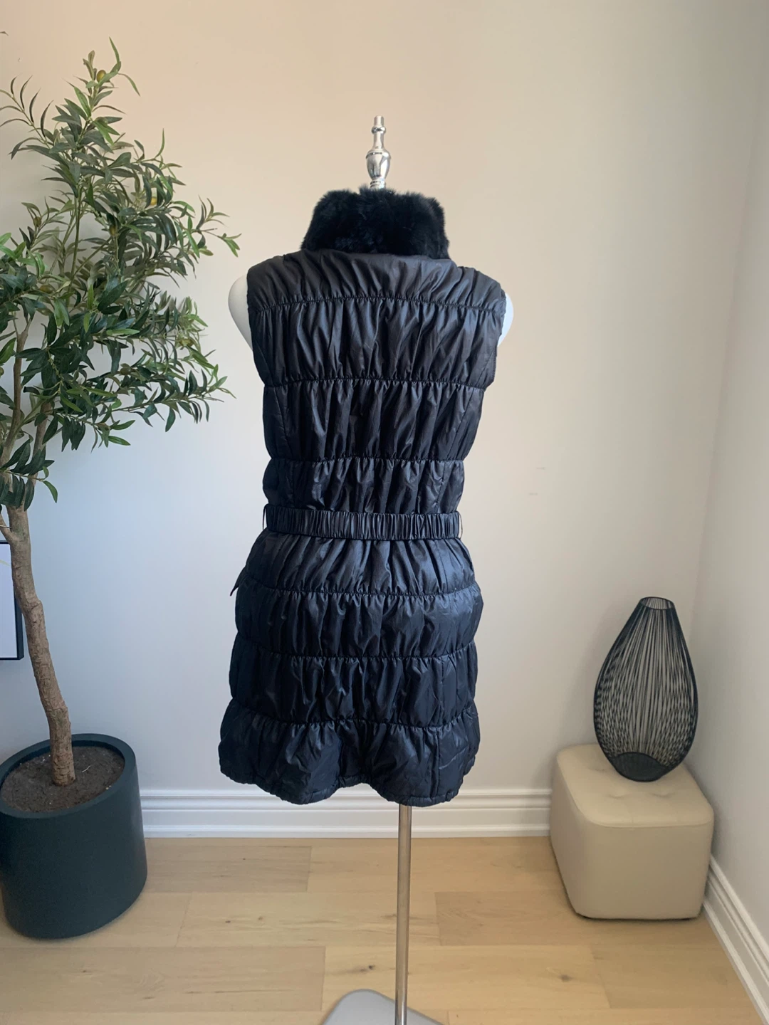 Korean Long Black Puffer Vest Faux Fur Belt - photo 2