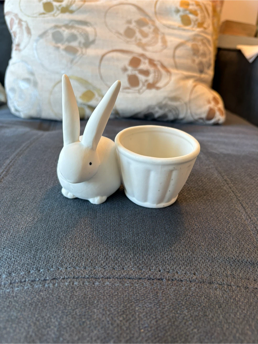 Rabbit Planter