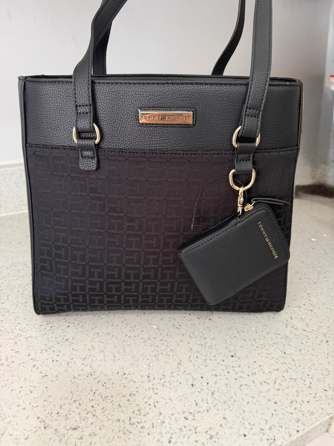 Tommy Hilfiger Black Tote Bag with Matching Pouch - photo 2