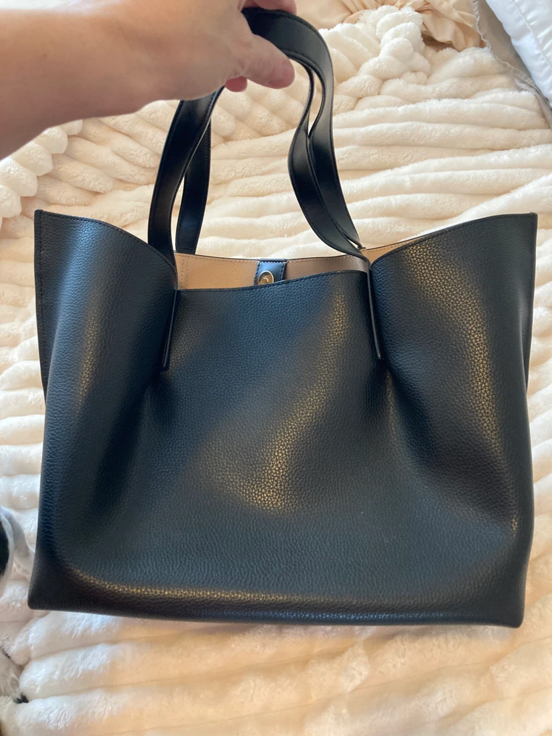 Real Leather Michael Kors Tote - photo 2