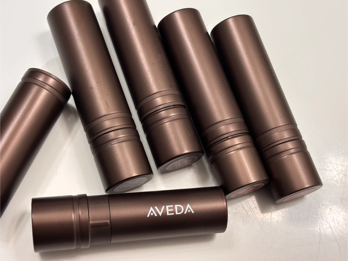 Set of 5 AVEDA Lipsticks - Barely Used **FREE** 🧡