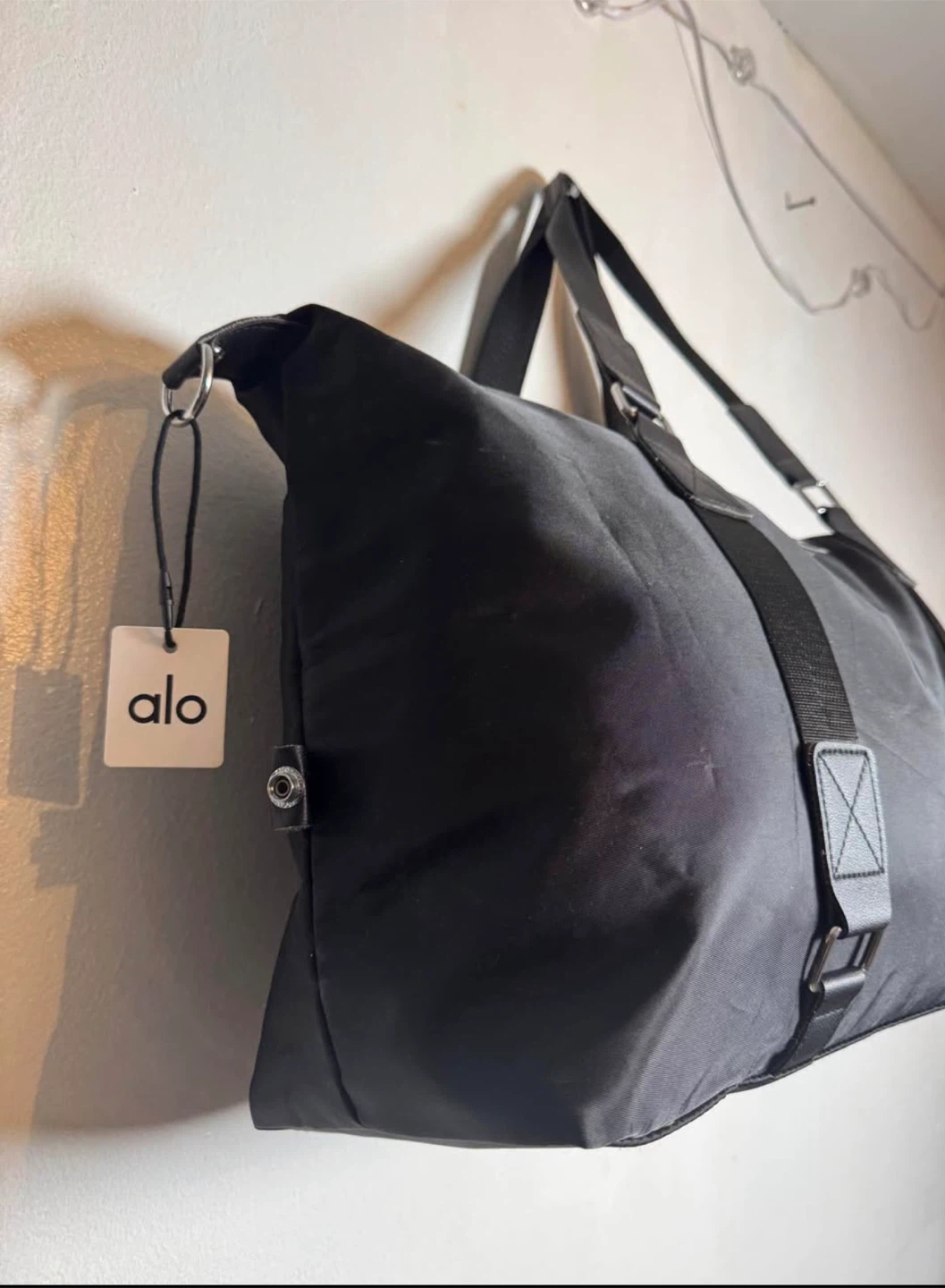 ALO Yoga Black Duffel Bag - photo 3