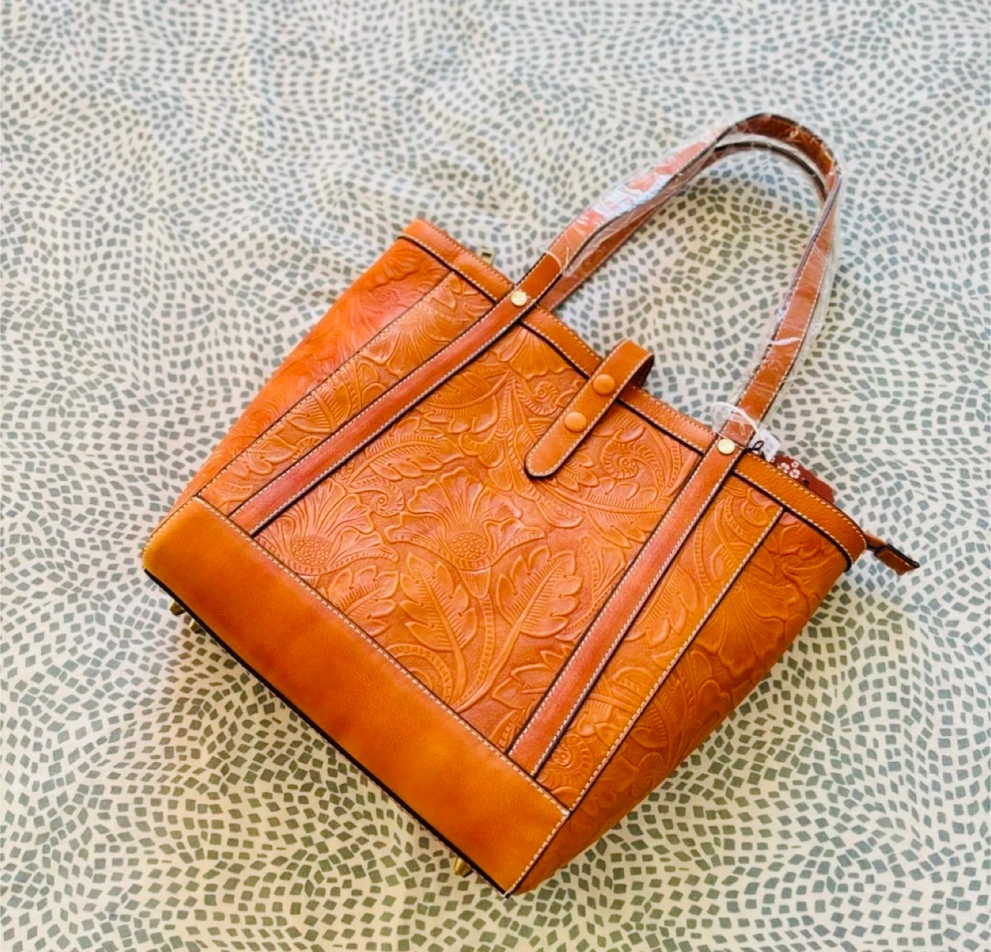 Brown Embossed Leather Tote Bag, brand new! - photo 4