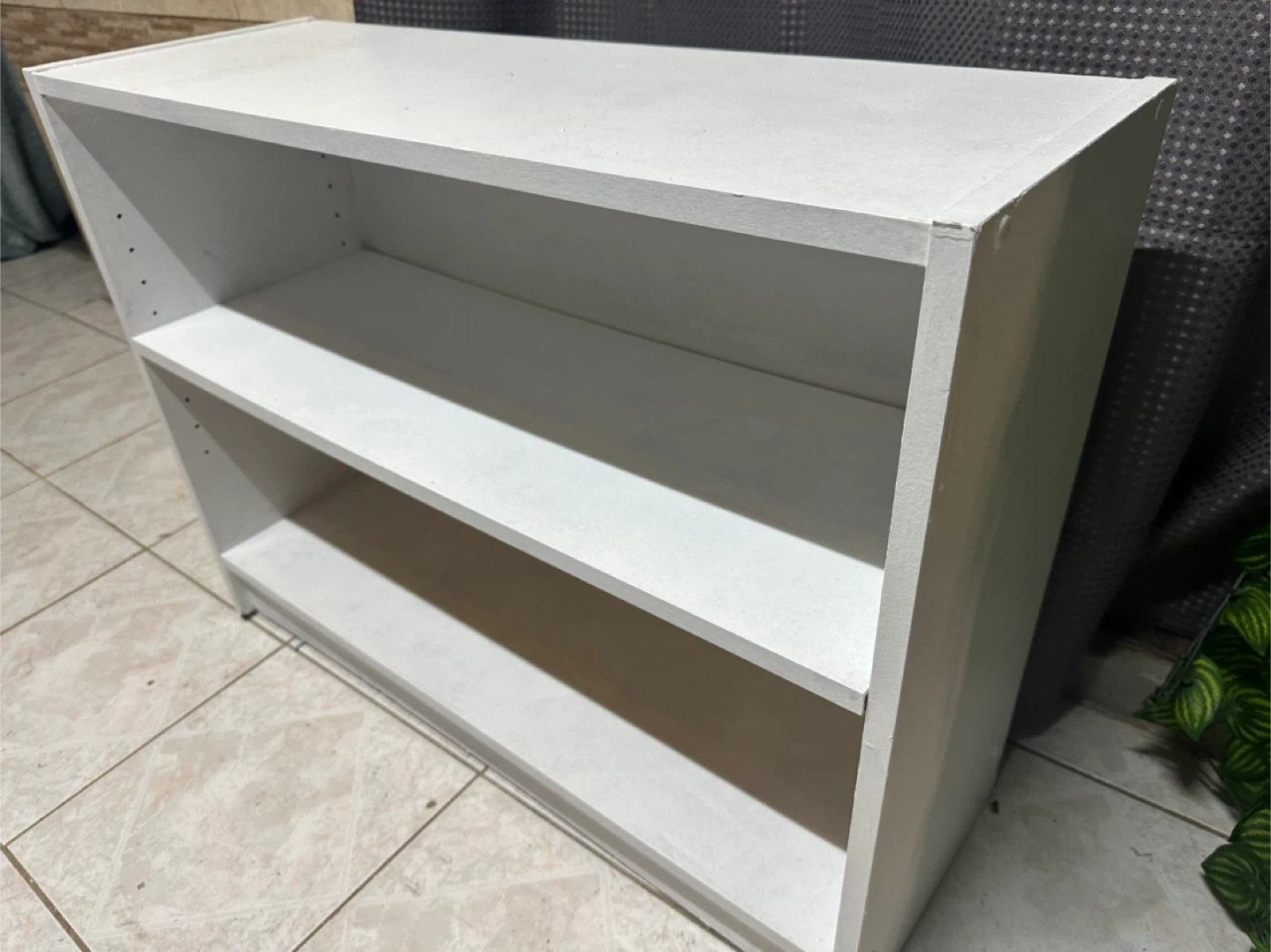 White 2-Shelf Bookcase W32 H25 - photo 3