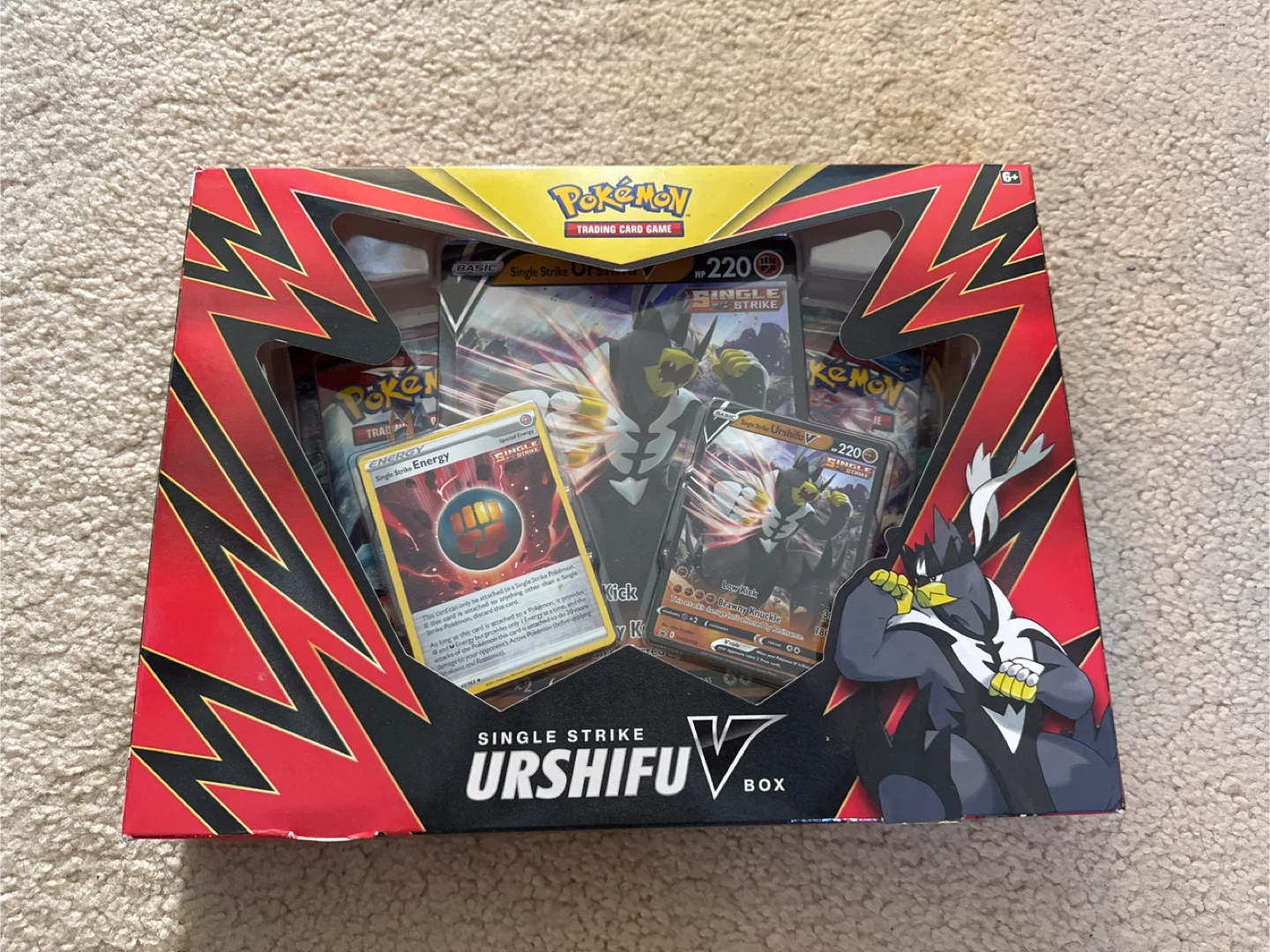 Pokémon Single Strike Urshifu V Box